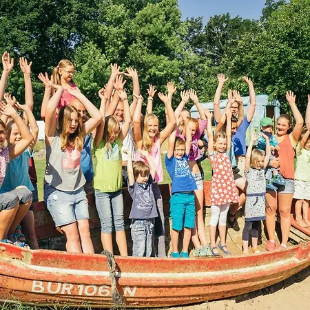 Prázdninový dům Ferienbauernhof Liesenberg Jagdreihenhaus Rehkitz Fehmarn