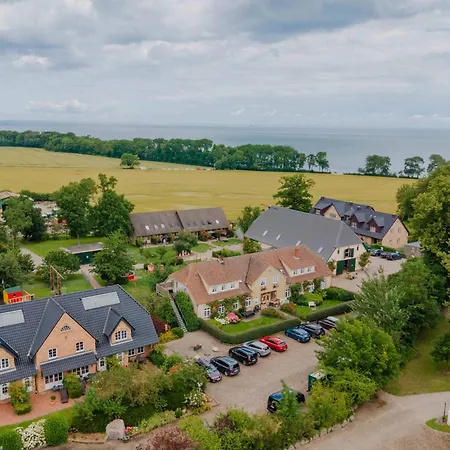 Ferienbauernhof Liesenberg Jagdreihenhaus Rehkitz * Fehmarn